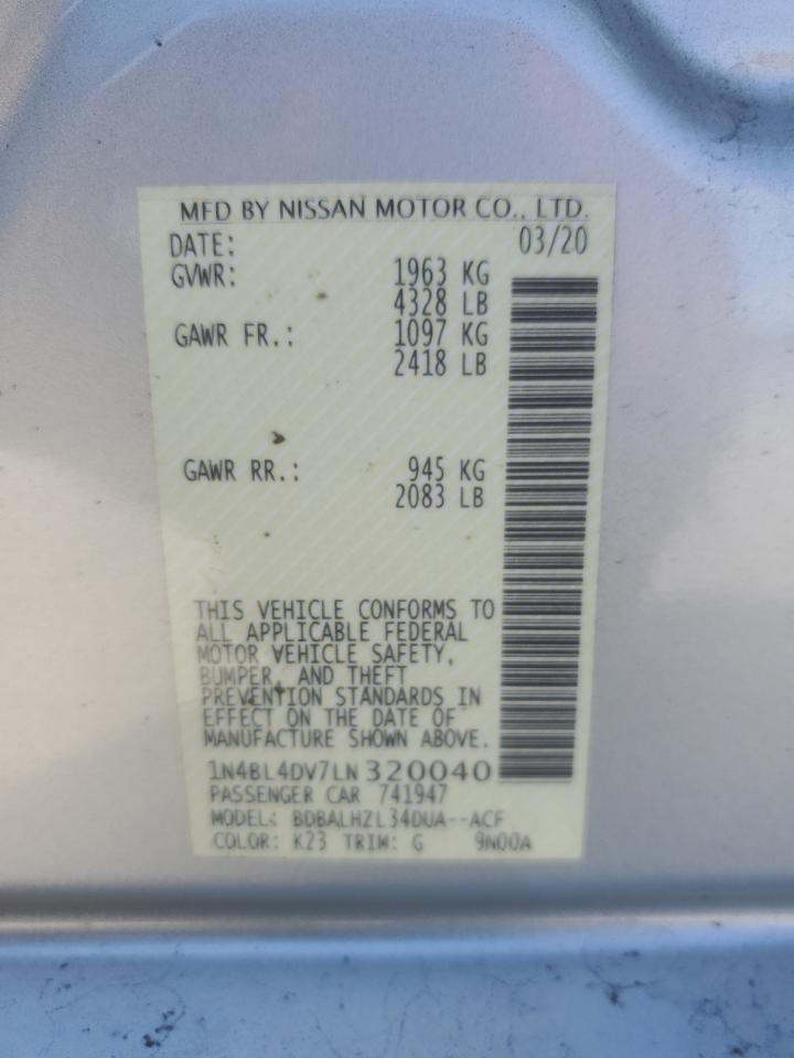 2020 Nissan Altima - Image 12