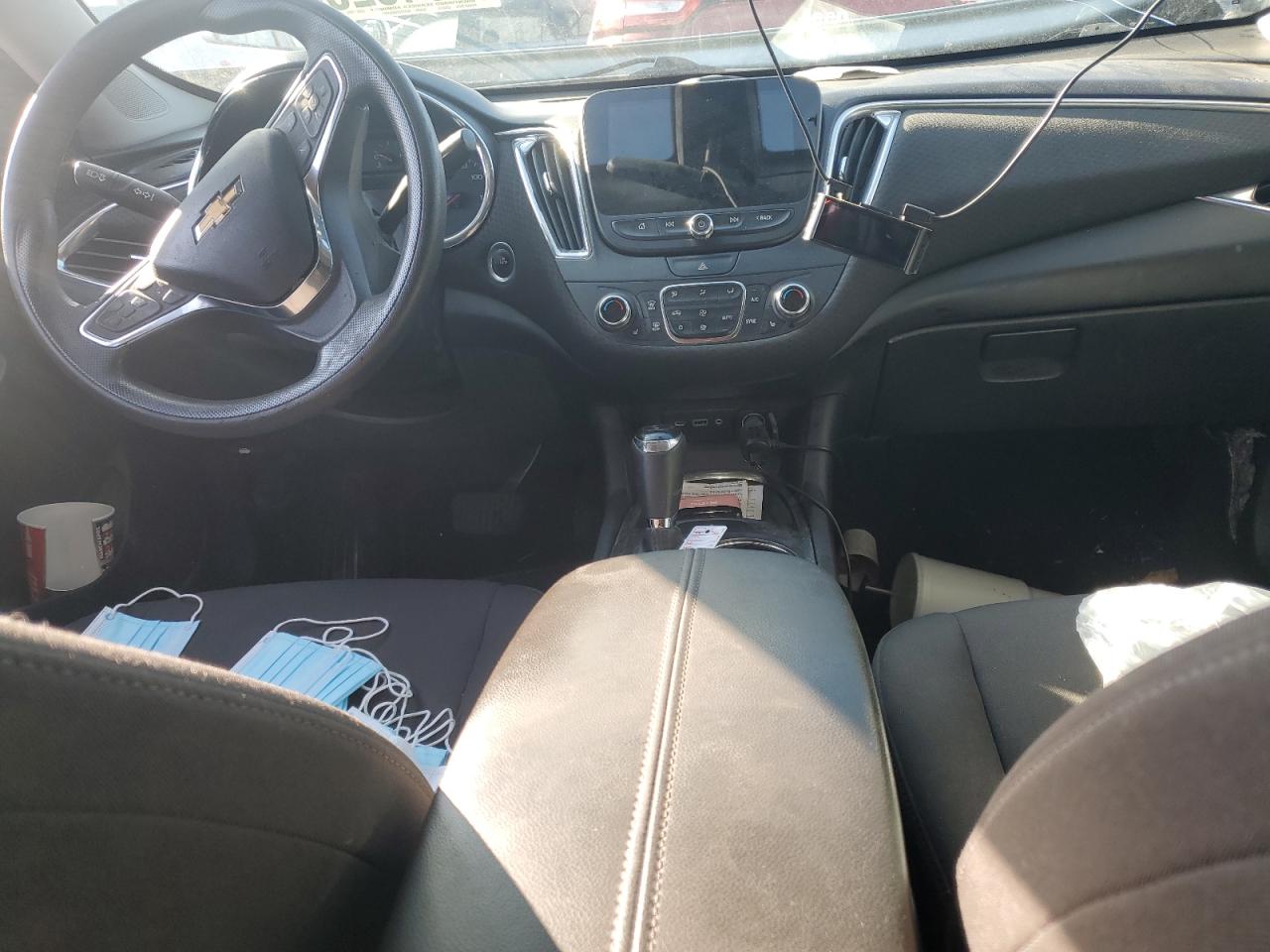 2019 Chevrolet Malibu Lt VIN: 1G1ZD5ST5KF115167 Lot: 83818235