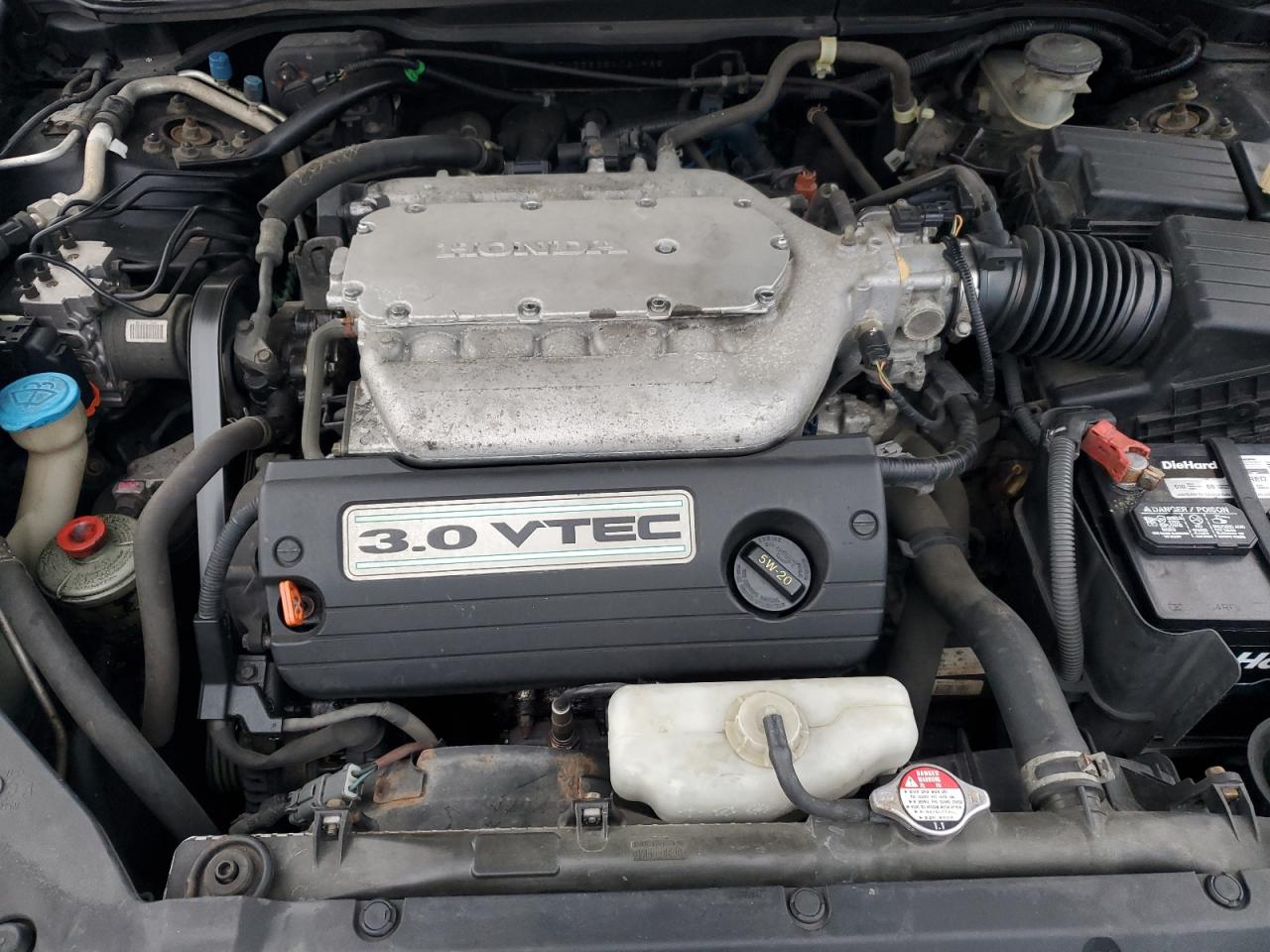 2005 Honda Accord - Image 11