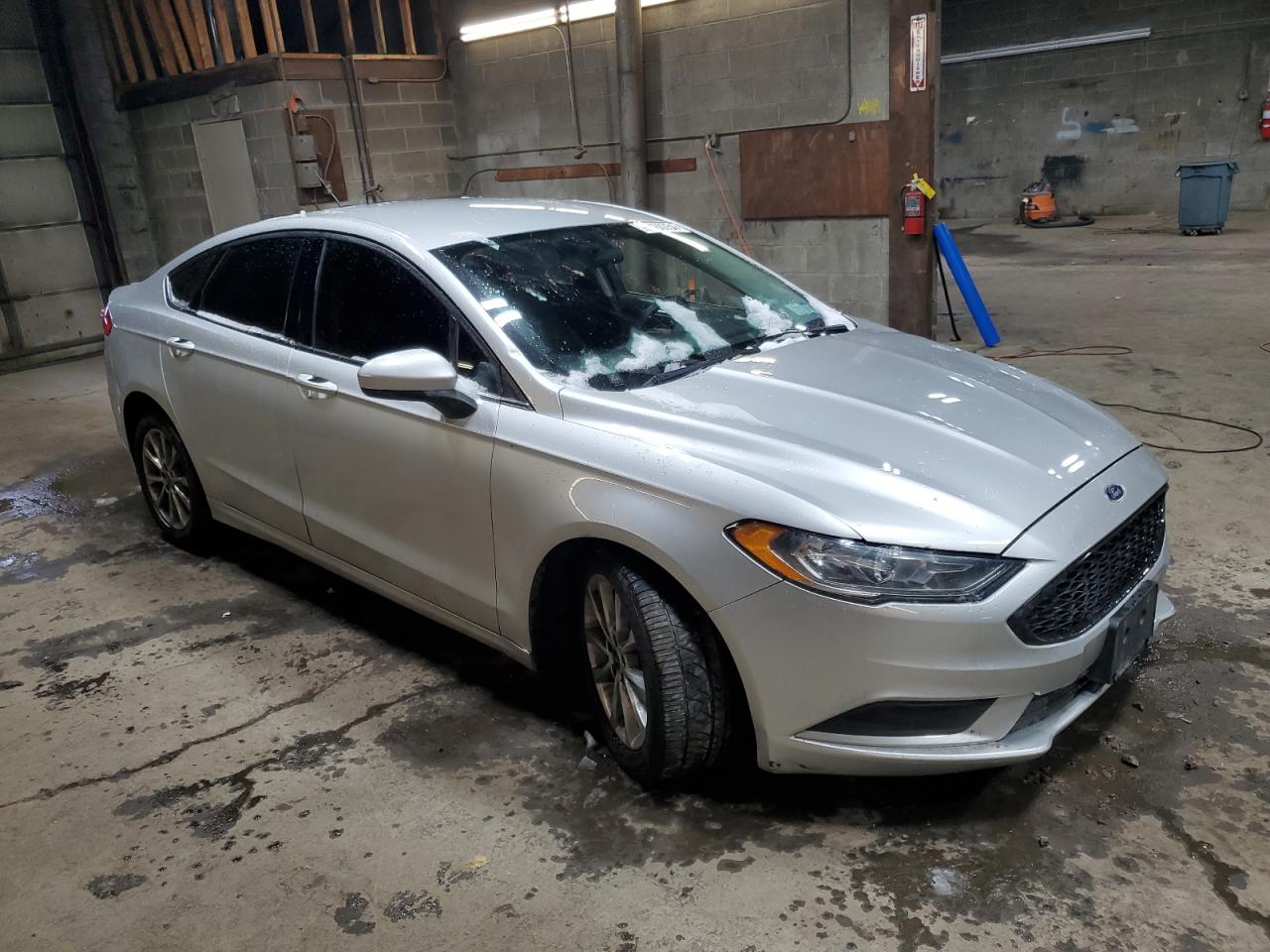 VIN 3FA6P0H7XHR227303 2017 FORD FUSION no.4