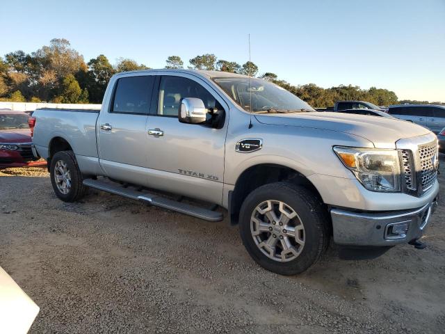 Pickups NISSAN TITAN 2016 Silver