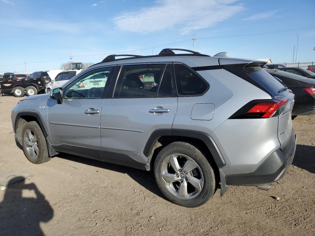 2020 Toyota RAV 4 - Image 2