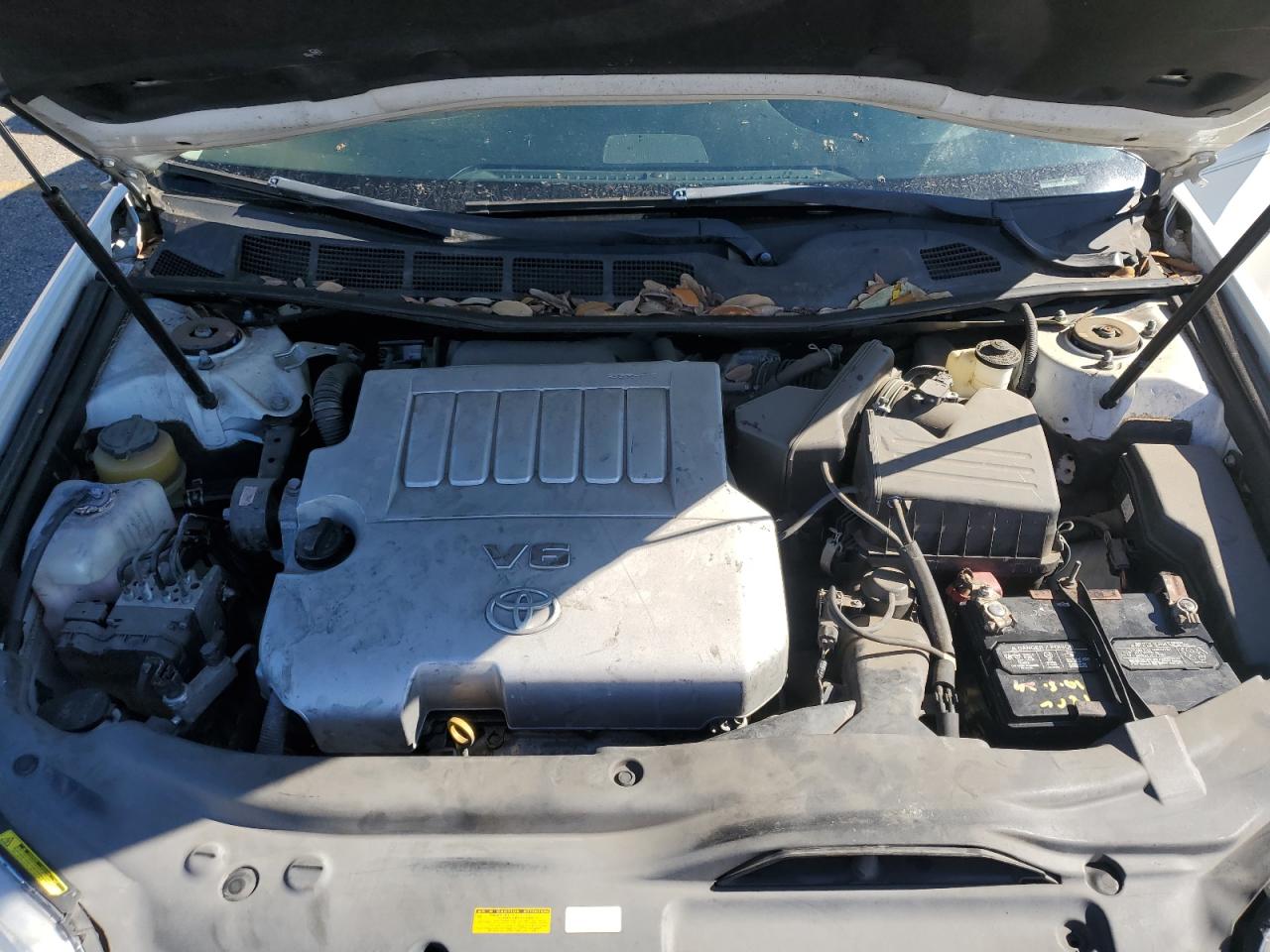 2012 Toyota Avalon - Image 12