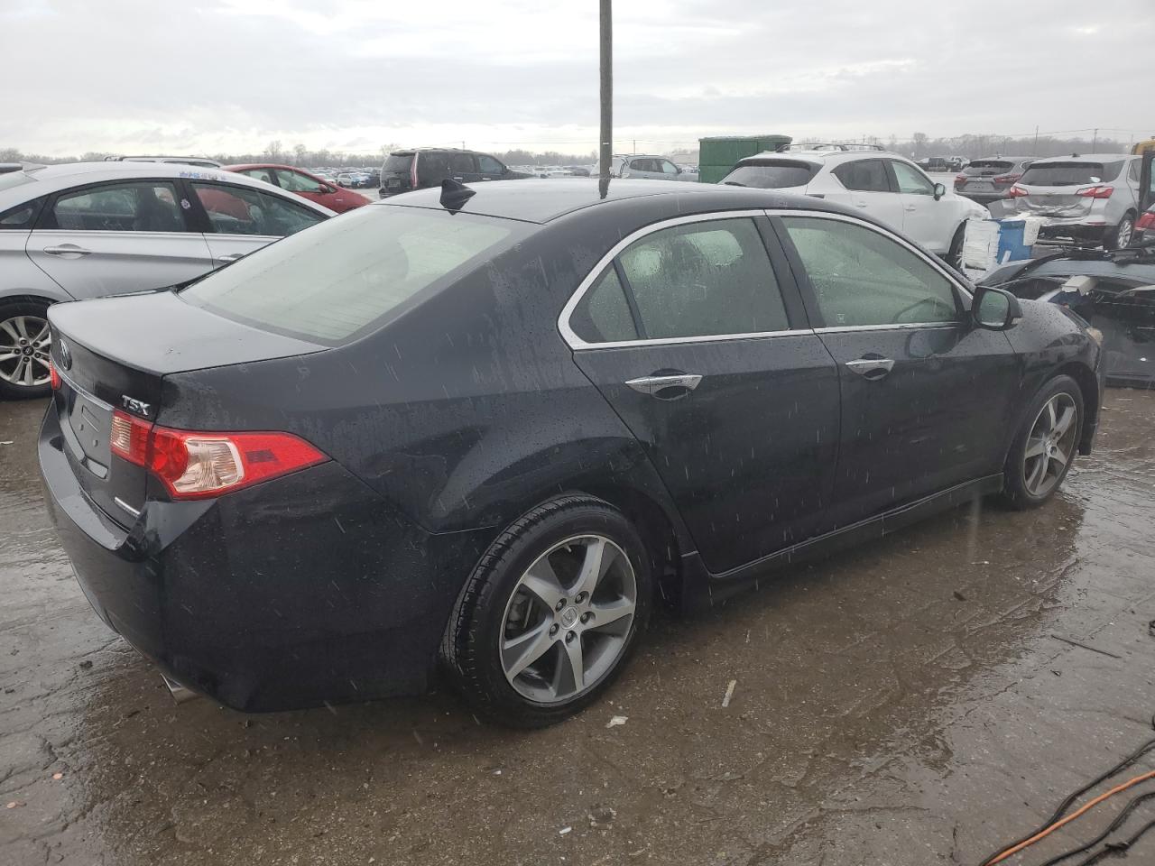 VIN JH4CU2E83DC002985 2013 ACURA TSX no.3