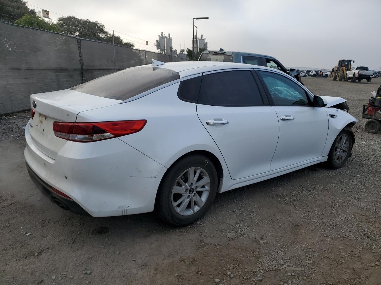 2018 Kia Optima - Image 3