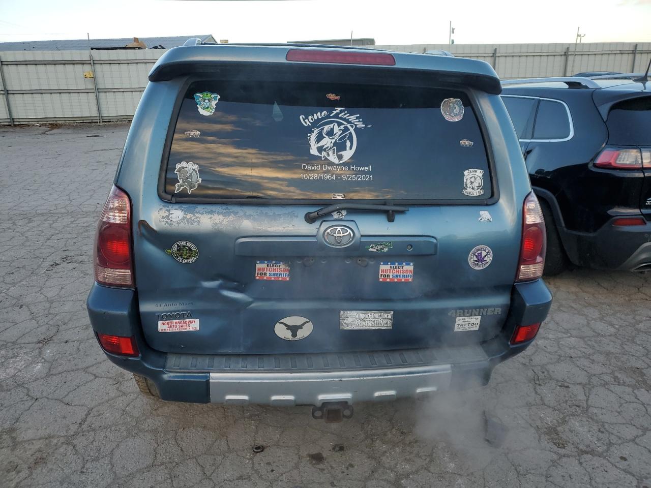2003 Toyota 4Runner - Image 6