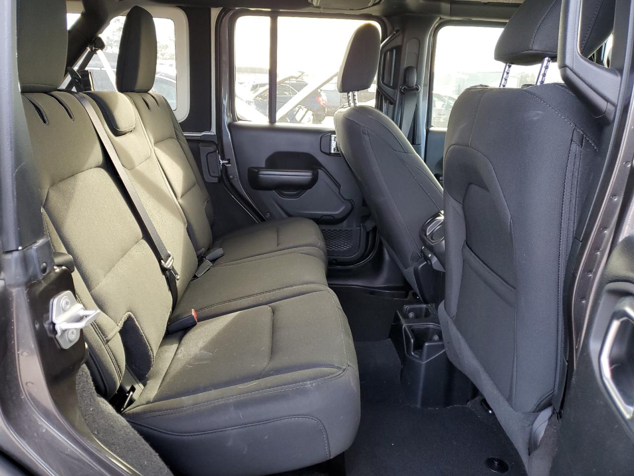 2021 Jeep Wrangler - Image 11
