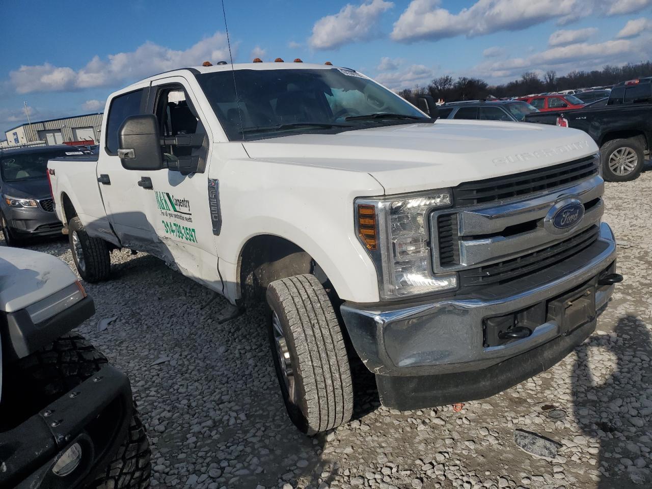 2018 Ford F250 - Image 4