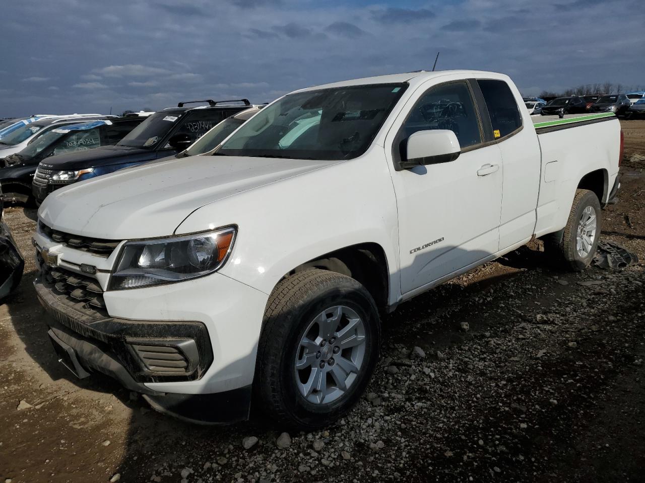 VIN 1GCHSCEA3N1121235 2022 CHEVROLET COLORADO no.1