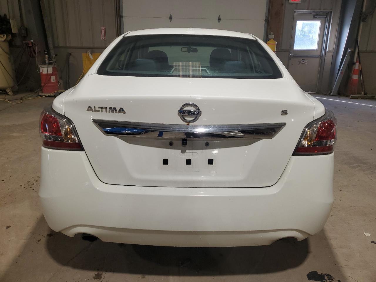 VIN 1N4AL3AP6FN396915 2015 NISSAN ALTIMA no.6