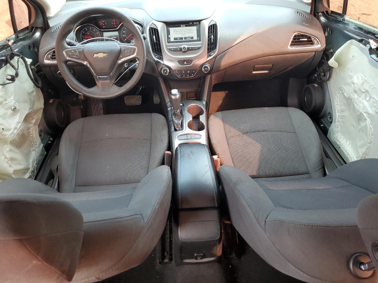 2017 Chevrolet Cruze - Image 8