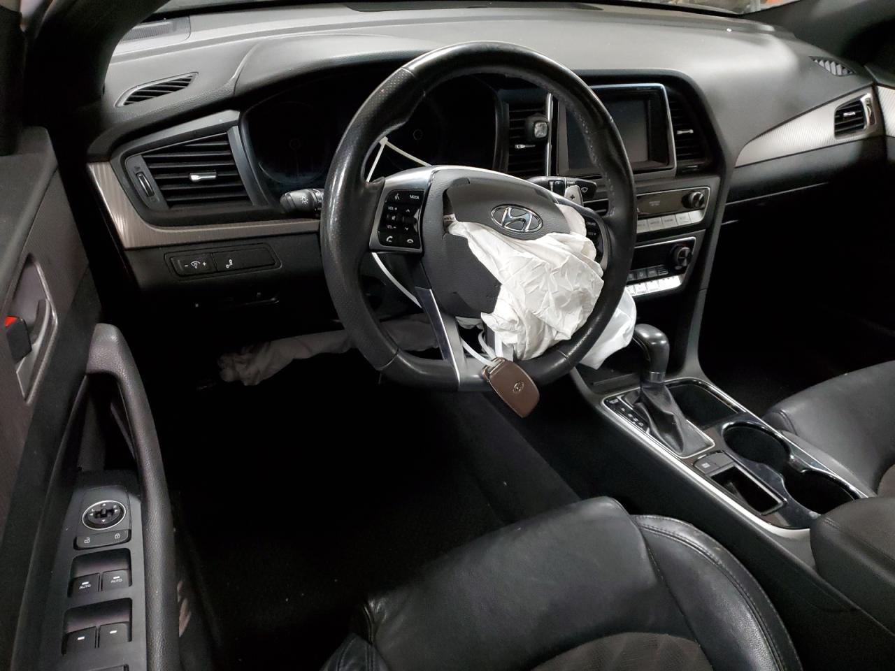 2019 Hyundai Sonata - Image 8