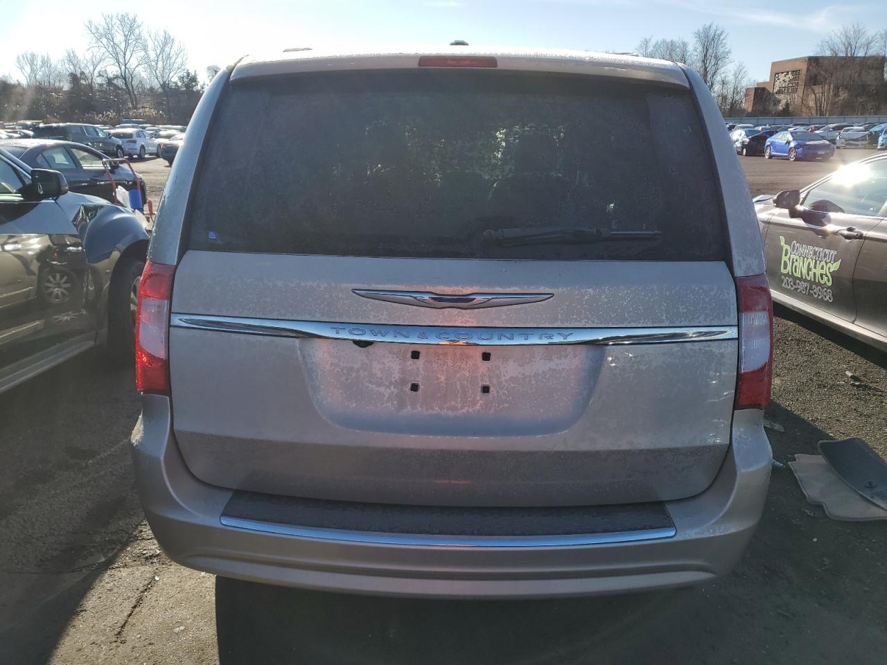 2015 Chrysler Town & Country - Image 6