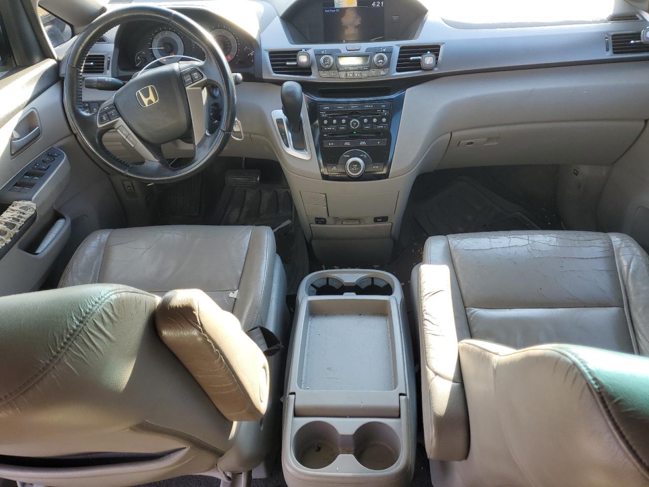 2011 Honda Odyssey - Image 8