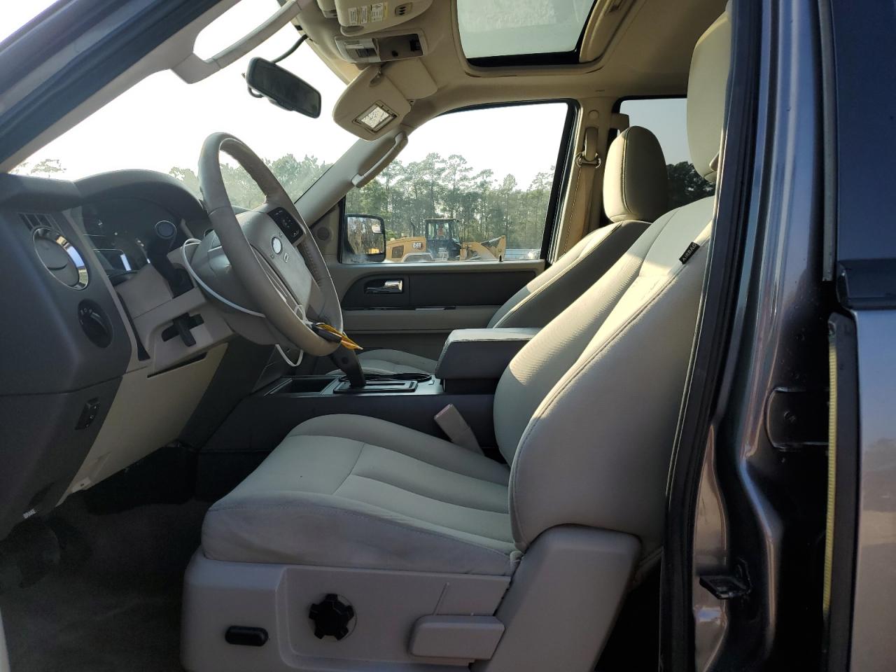 2012 Ford Expedition - Image 7