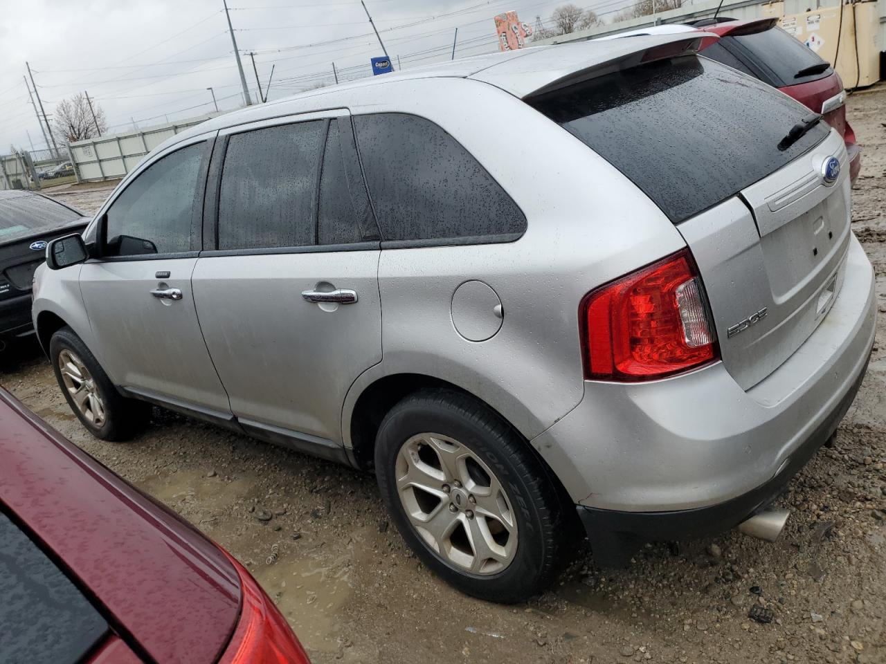 2011 Ford Edge - Image 2