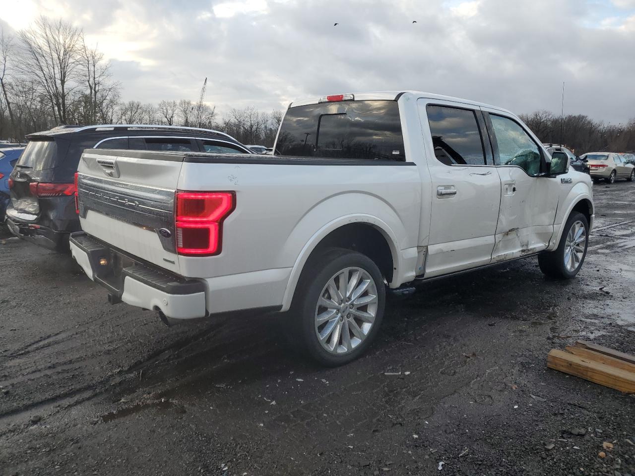 VIN 1FTEW1EG9KFA72394 2019 FORD F-150 no.3