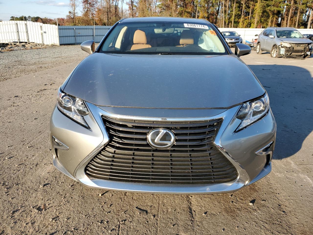 2016 Lexus ES - Image 5