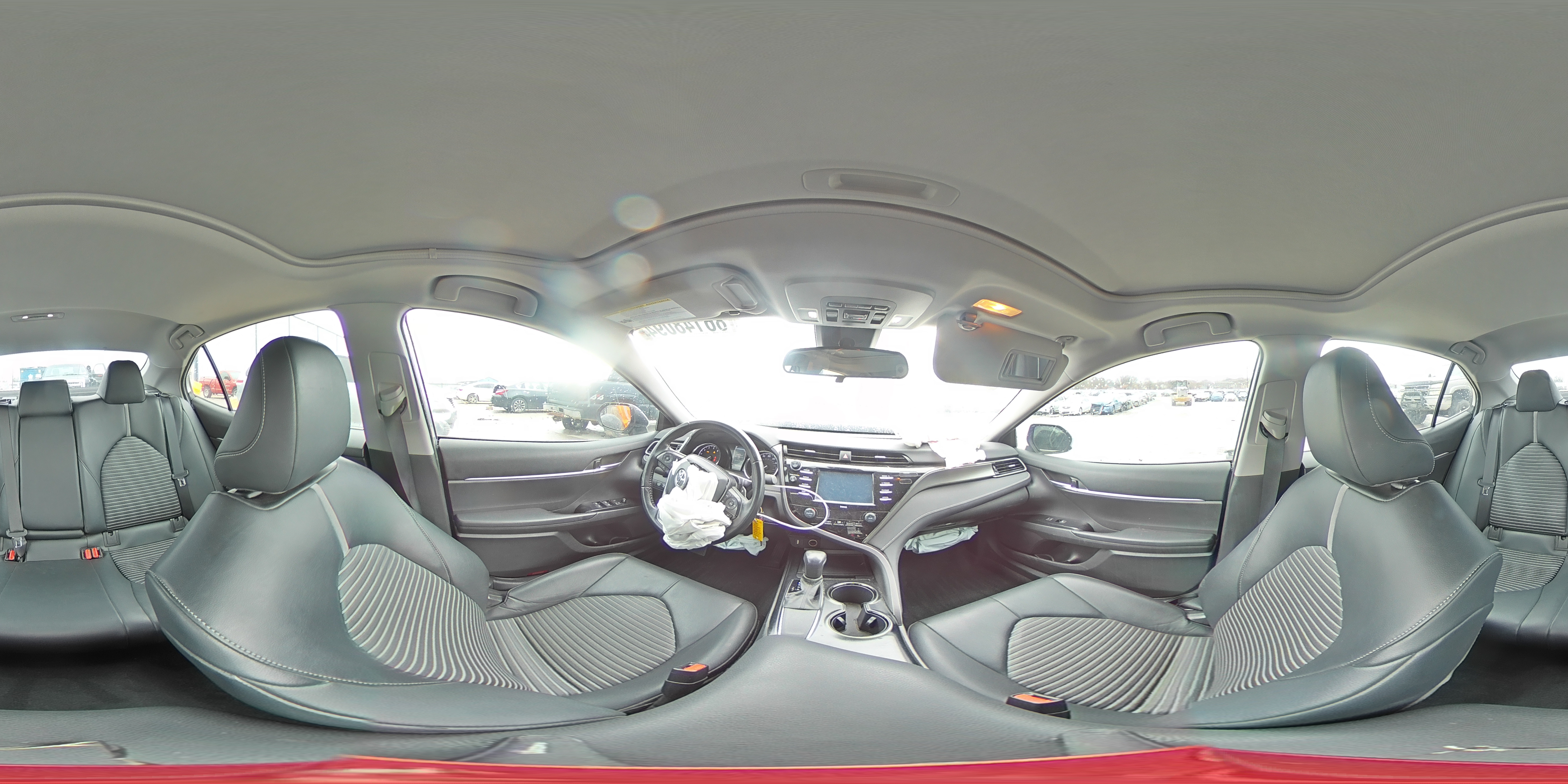 2020 Toyota Camry - Image 14