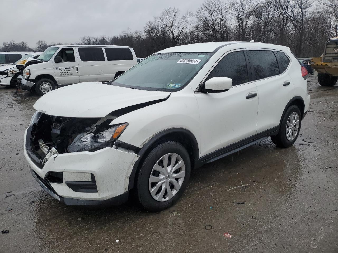 2017 NISSAN ROGUE