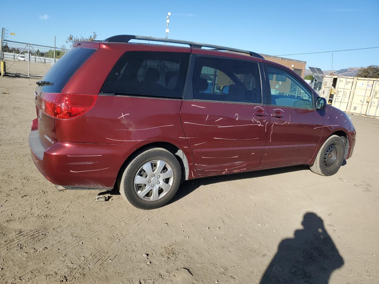 2008 Toyota Sienna - Image 3