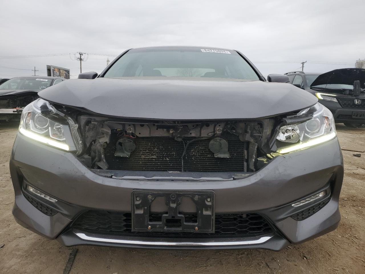 VIN 1HGCR2F84GA142823 2016 HONDA ACCORD no.5