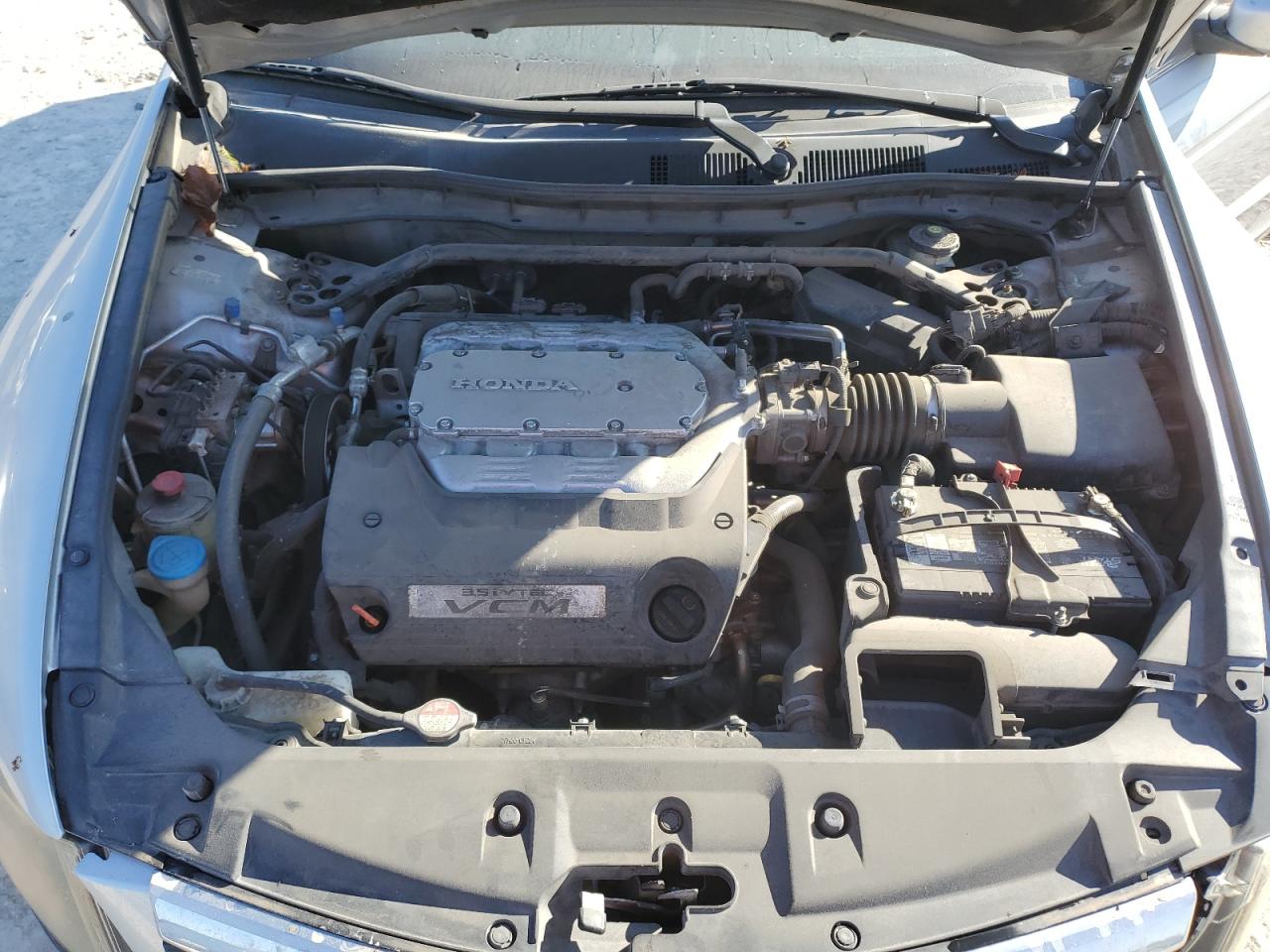 2012 Honda Accord - Image 11