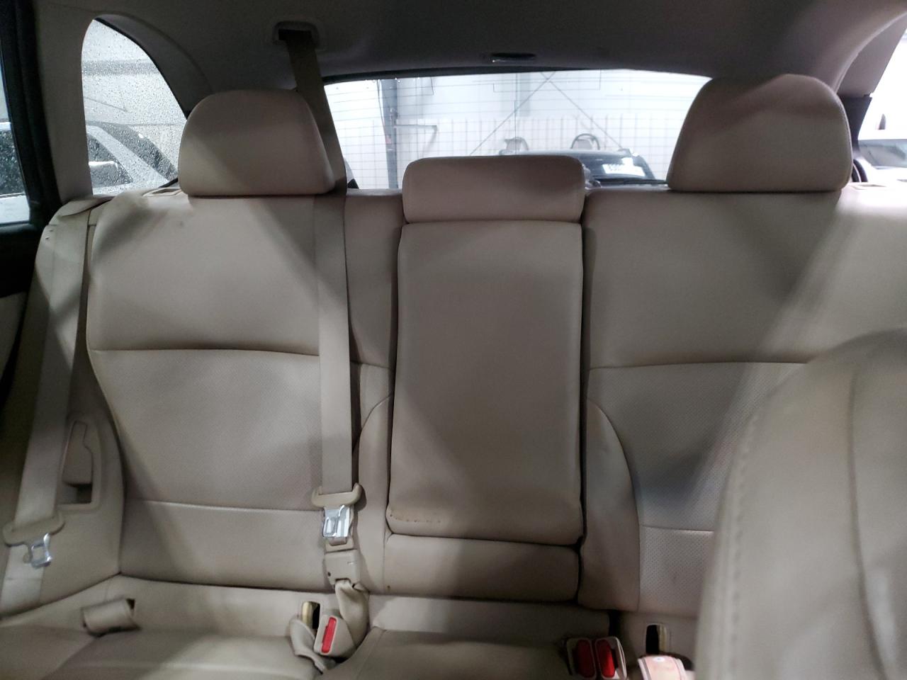 2015 Subaru Outback - Image 10