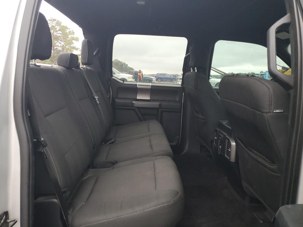 2016 Ford F-150 - Image 10