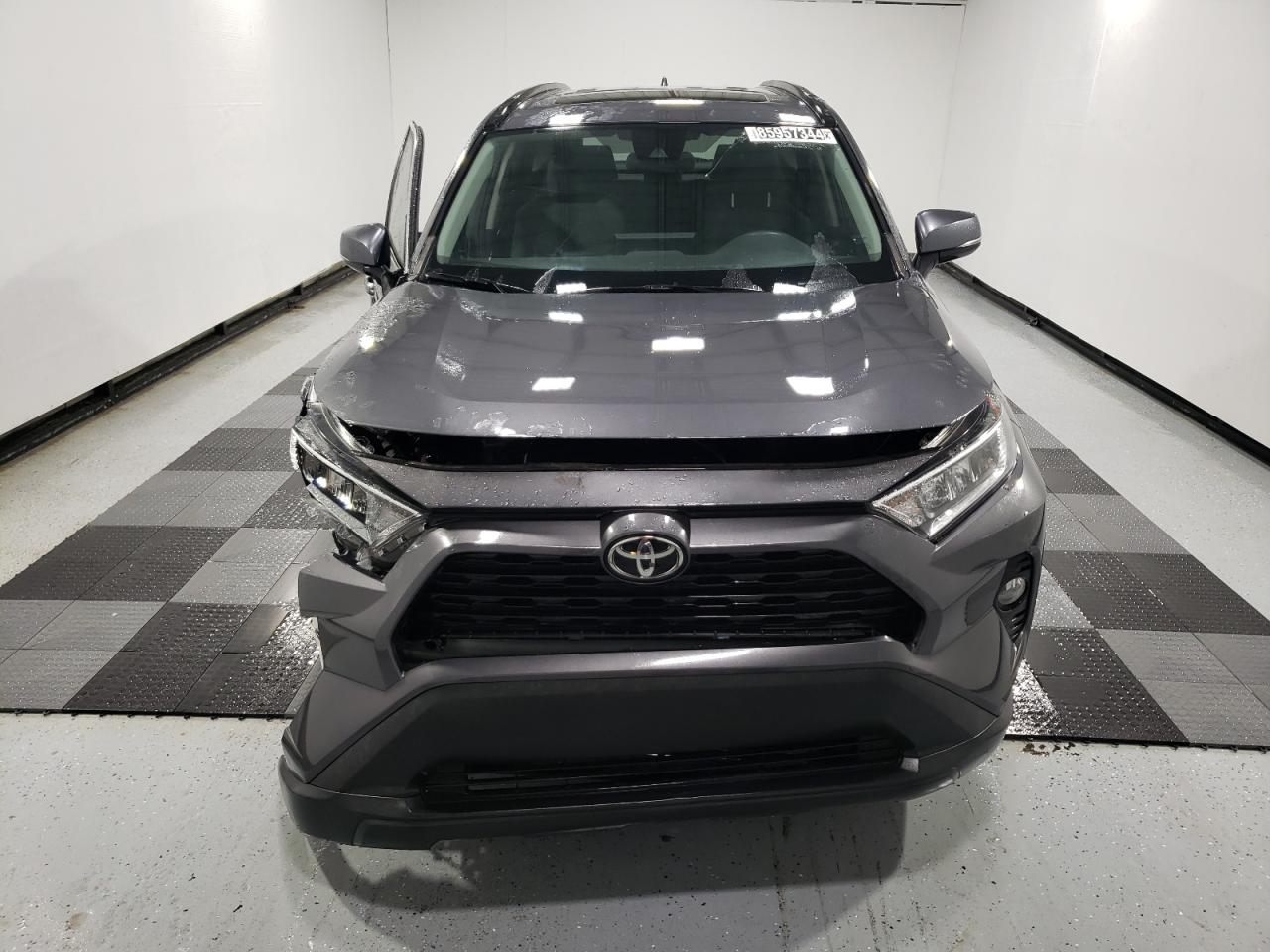 2020 Toyota RAV 4 - Image 5