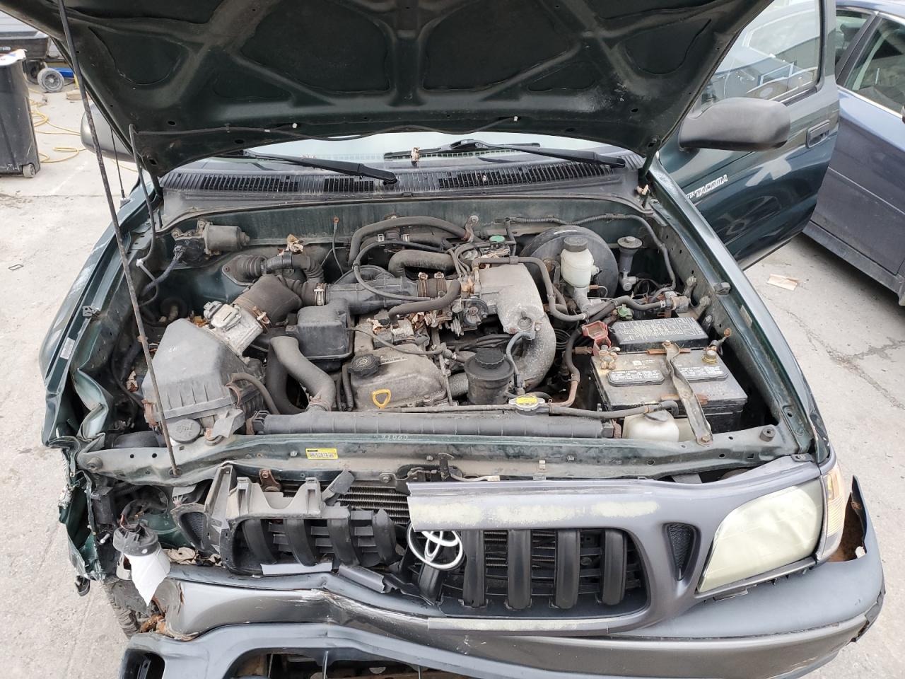 2002 Toyota Tacoma - Image 11