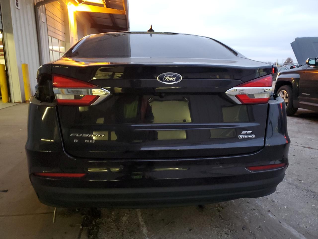2020 Ford Fusion - Image 6