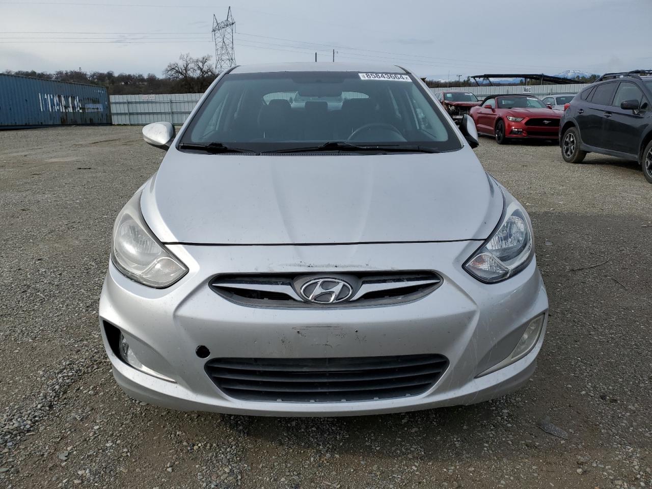 VIN KMHCU5AE2DU079481 2013 HYUNDAI ACCENT no.5