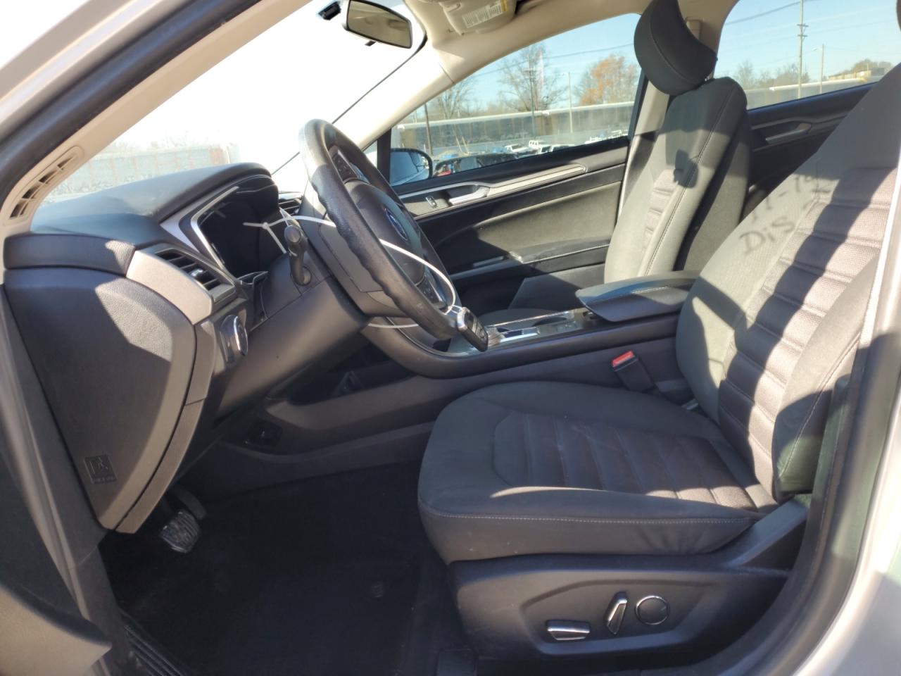 2017 Ford Fusion - Image 7