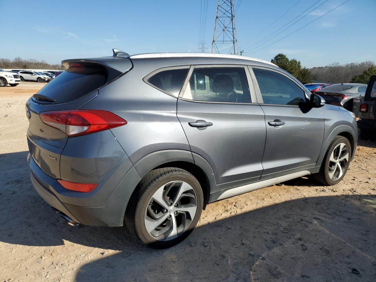 2018 Hyundai Tucson - Image 3