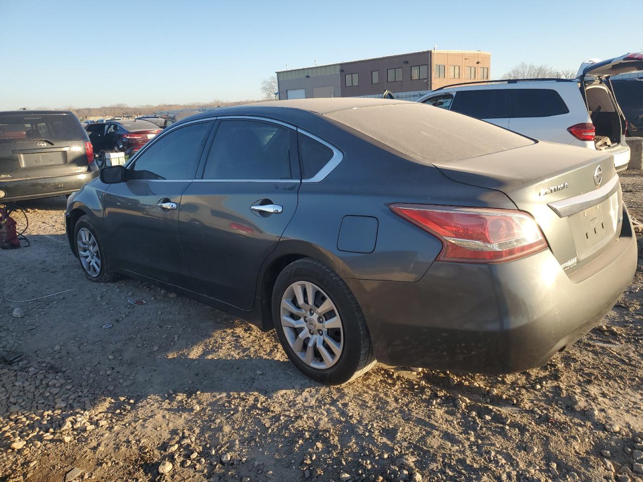 2013 Nissan Altima - Image 2