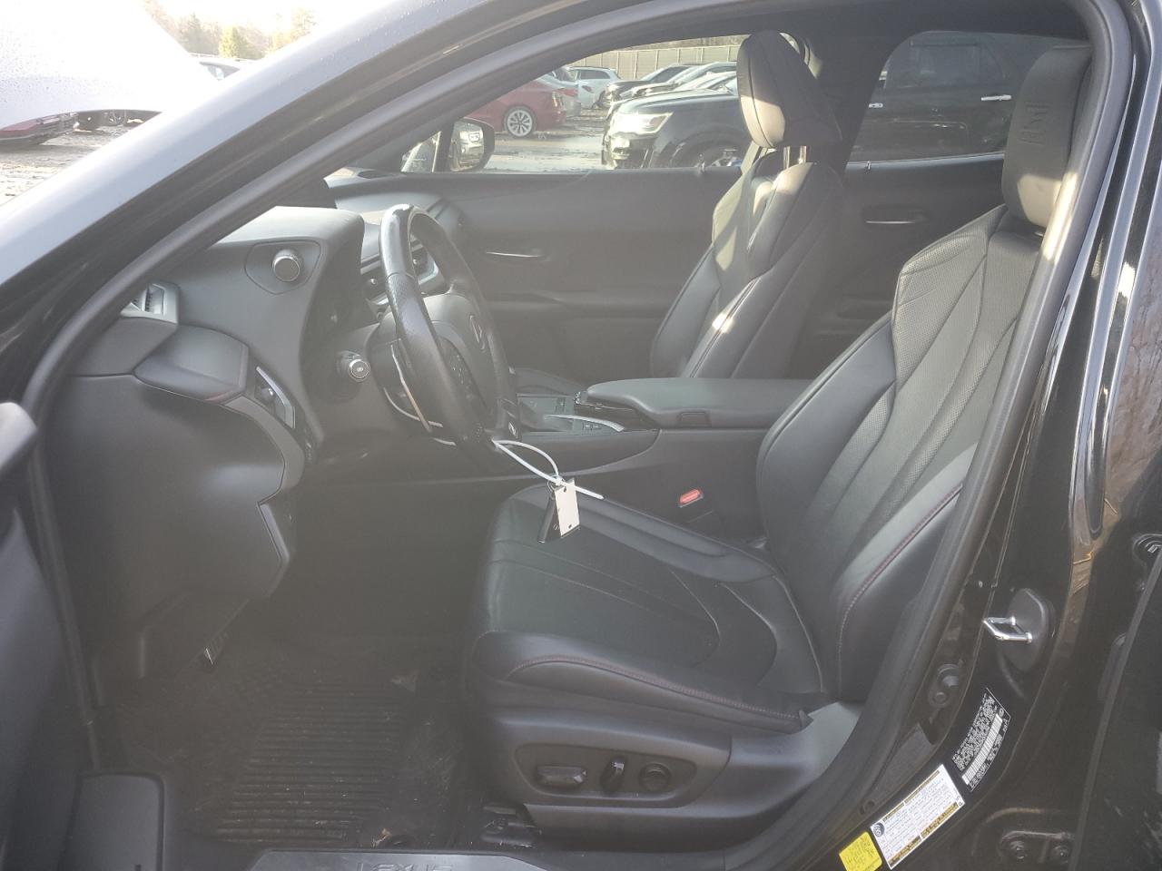 2021 Lexus UX - Image 7