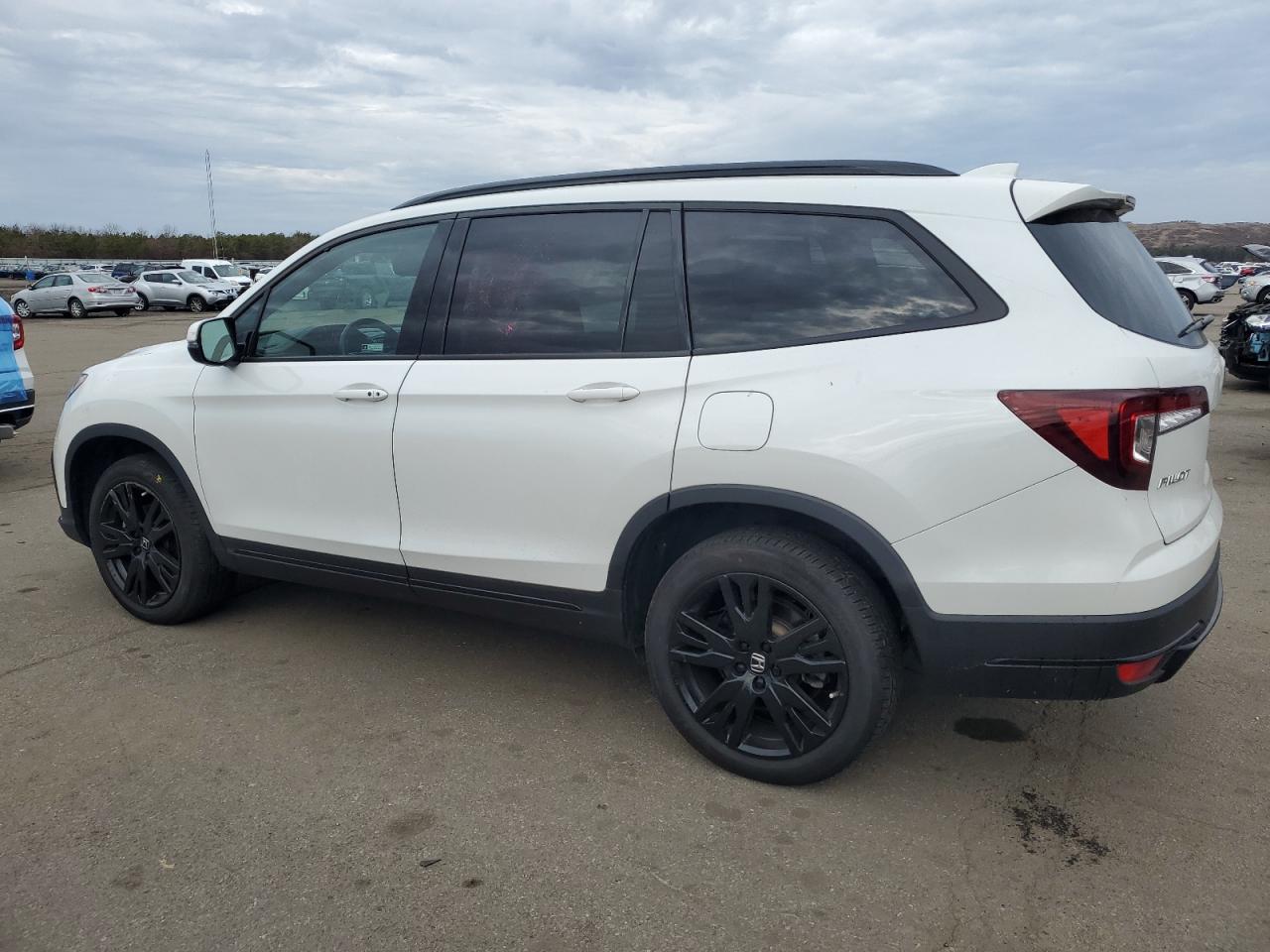 2022 Honda Pilot - Image 2