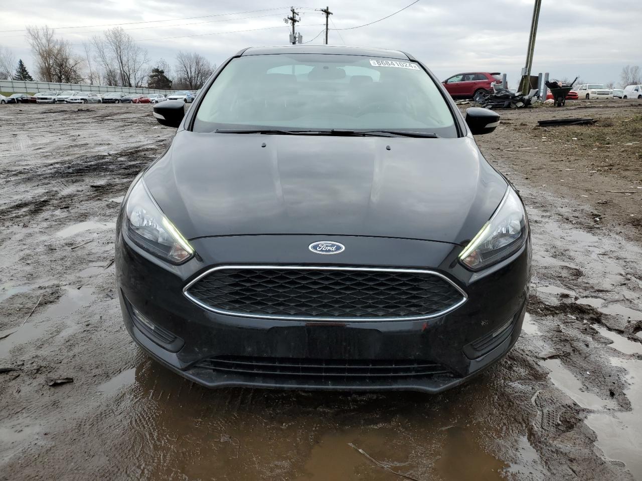 VIN 1FADP3H22JL239981 2018 FORD FOCUS no.5