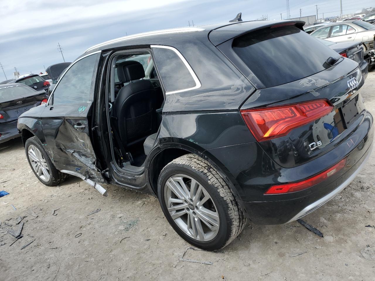 2018 Audi Q5 - Image 2