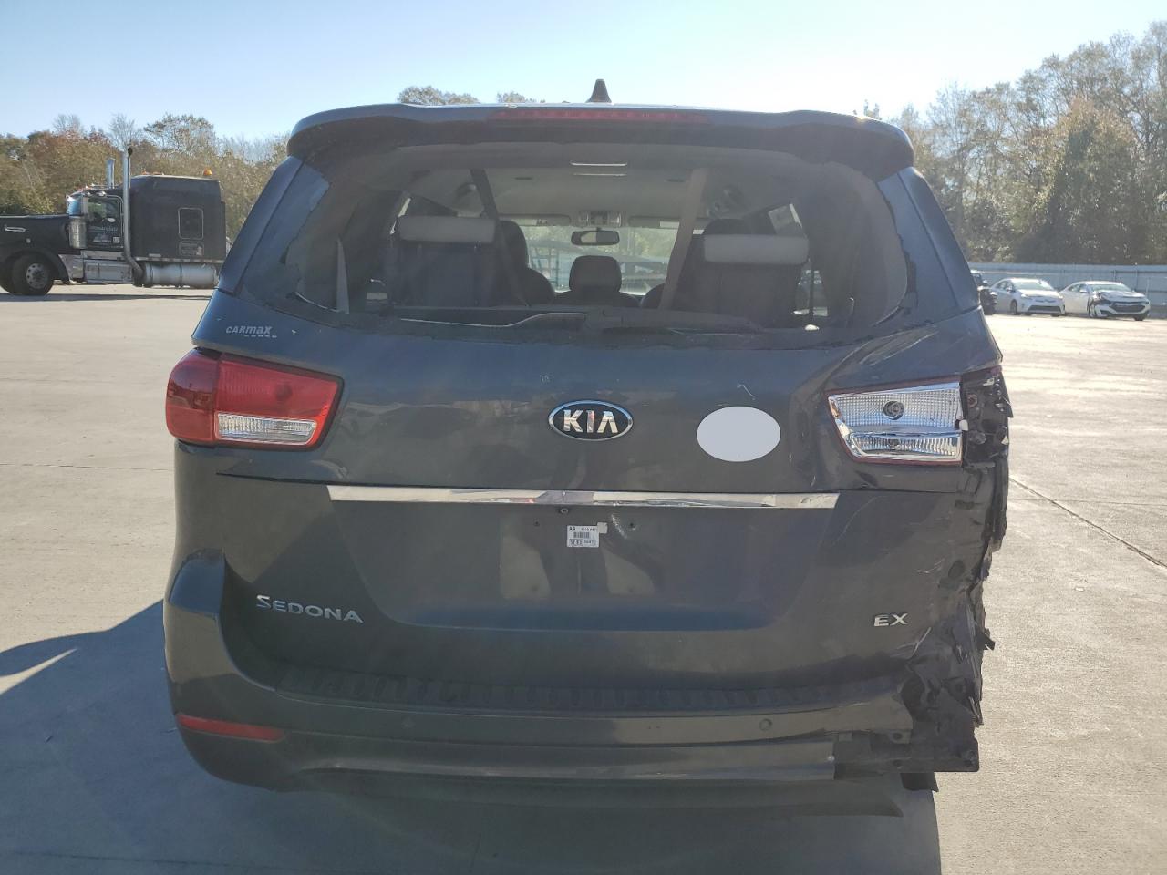 2016 Kia Sedona Ex VIN: KNDMC5C10G6181487 Lot: 82682904