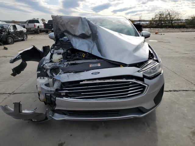  FORD FUSION 2020 Srebrny