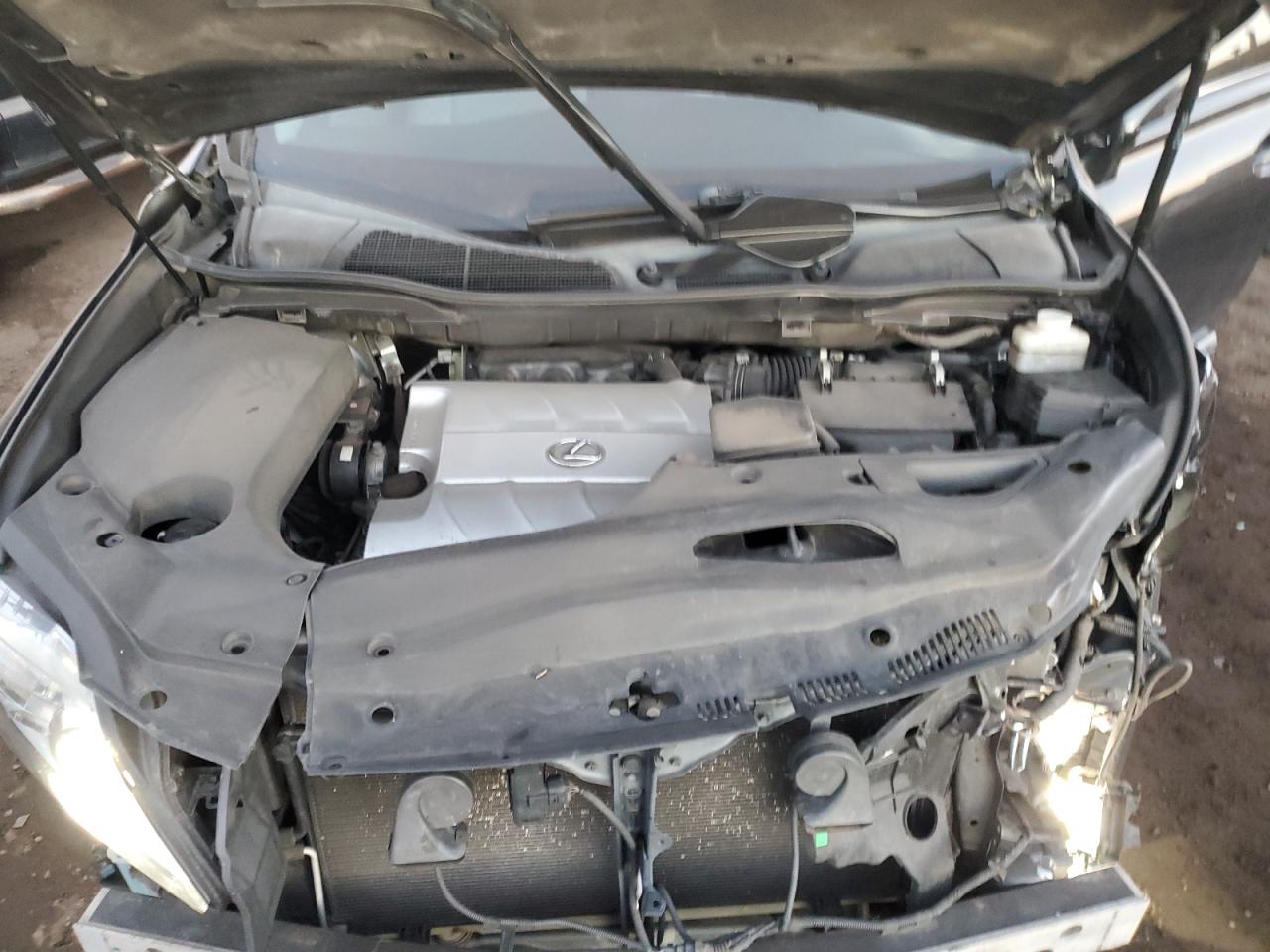 2010 Lexus RX - Image 14