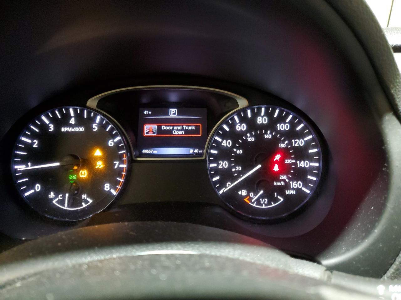 2017 Nissan Altima - Image 9