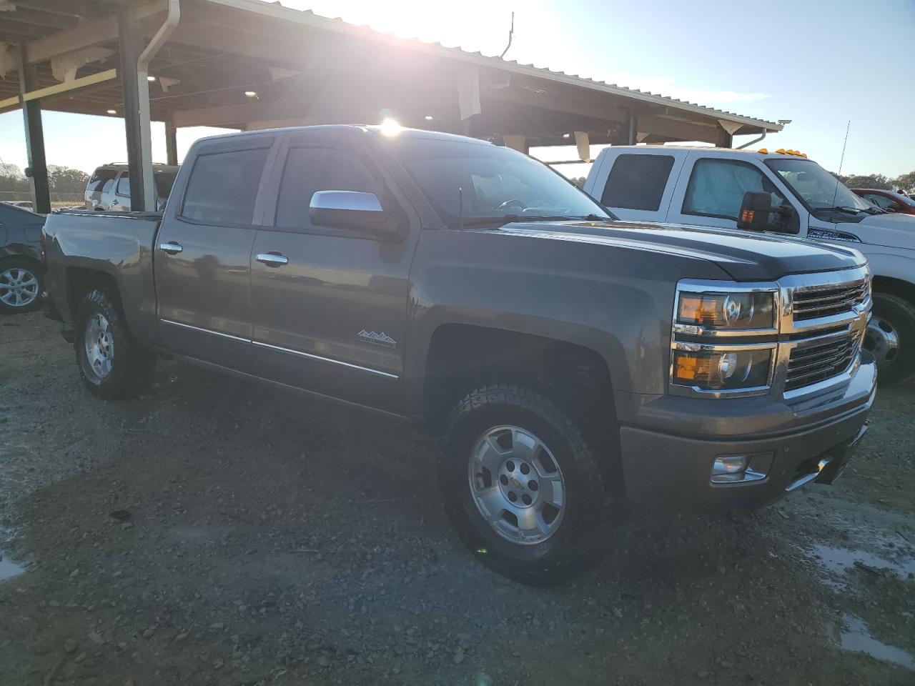 2014 Chevrolet Silverado - Image 4
