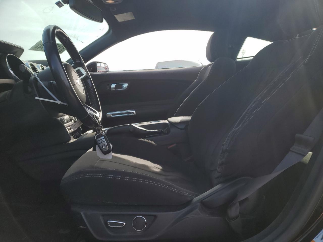 2018 Ford Mustang - Image 7
