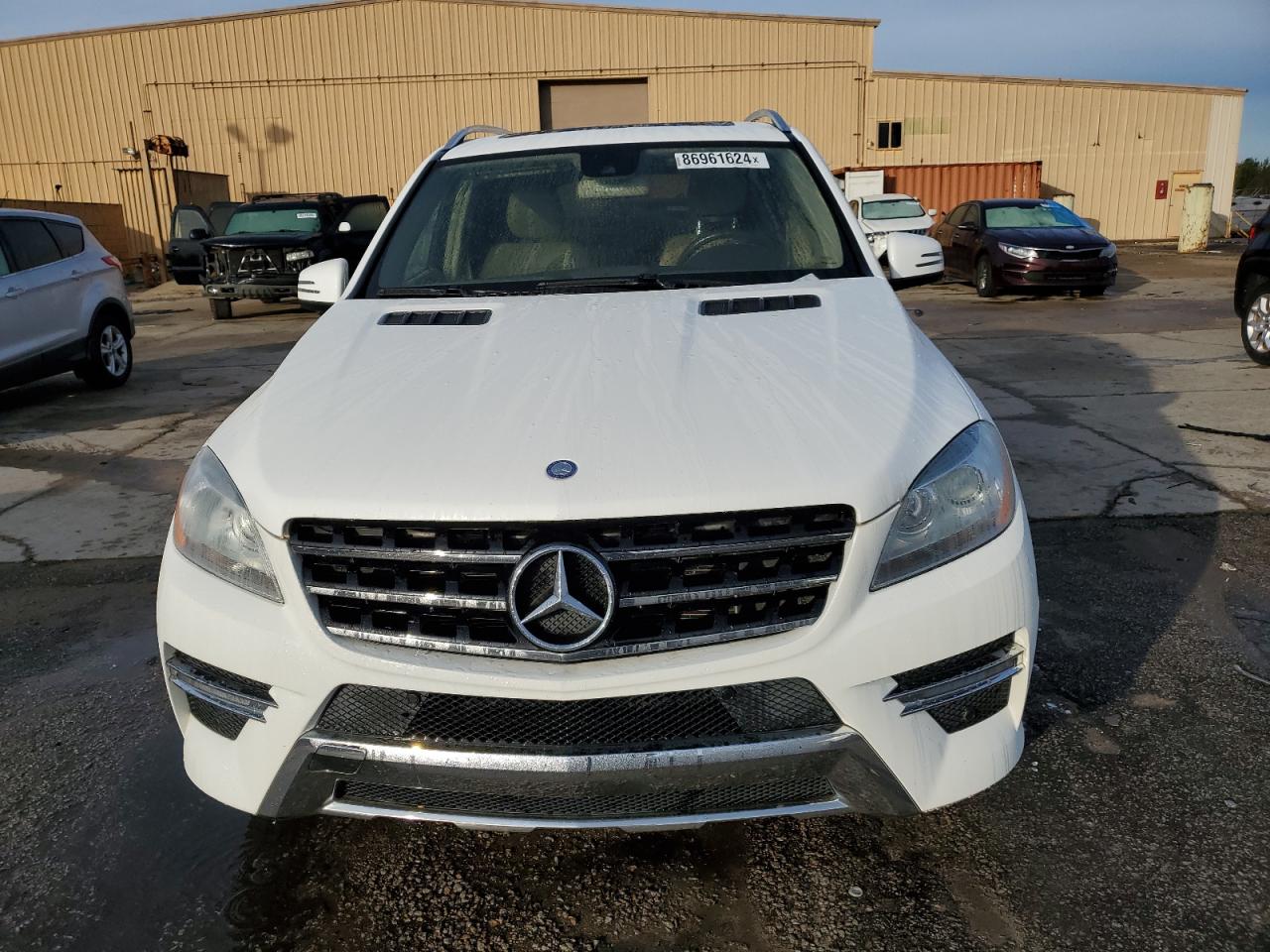 VIN 4JGDA7DBXEA366242 2014 MERCEDES-BENZ M-CLASS no.5