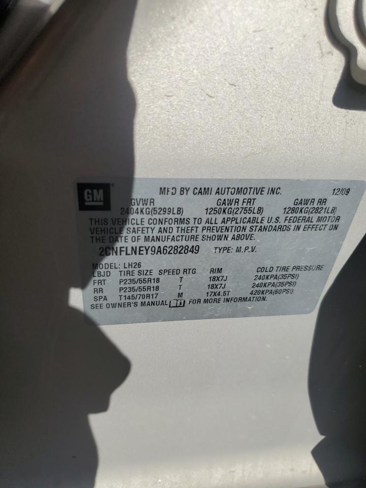 2010 Chevrolet Equinox - Image 13