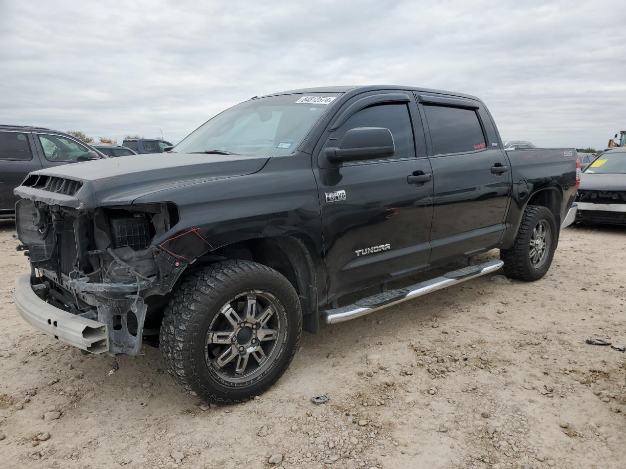 2015 Toyota Tundra - Image 1
