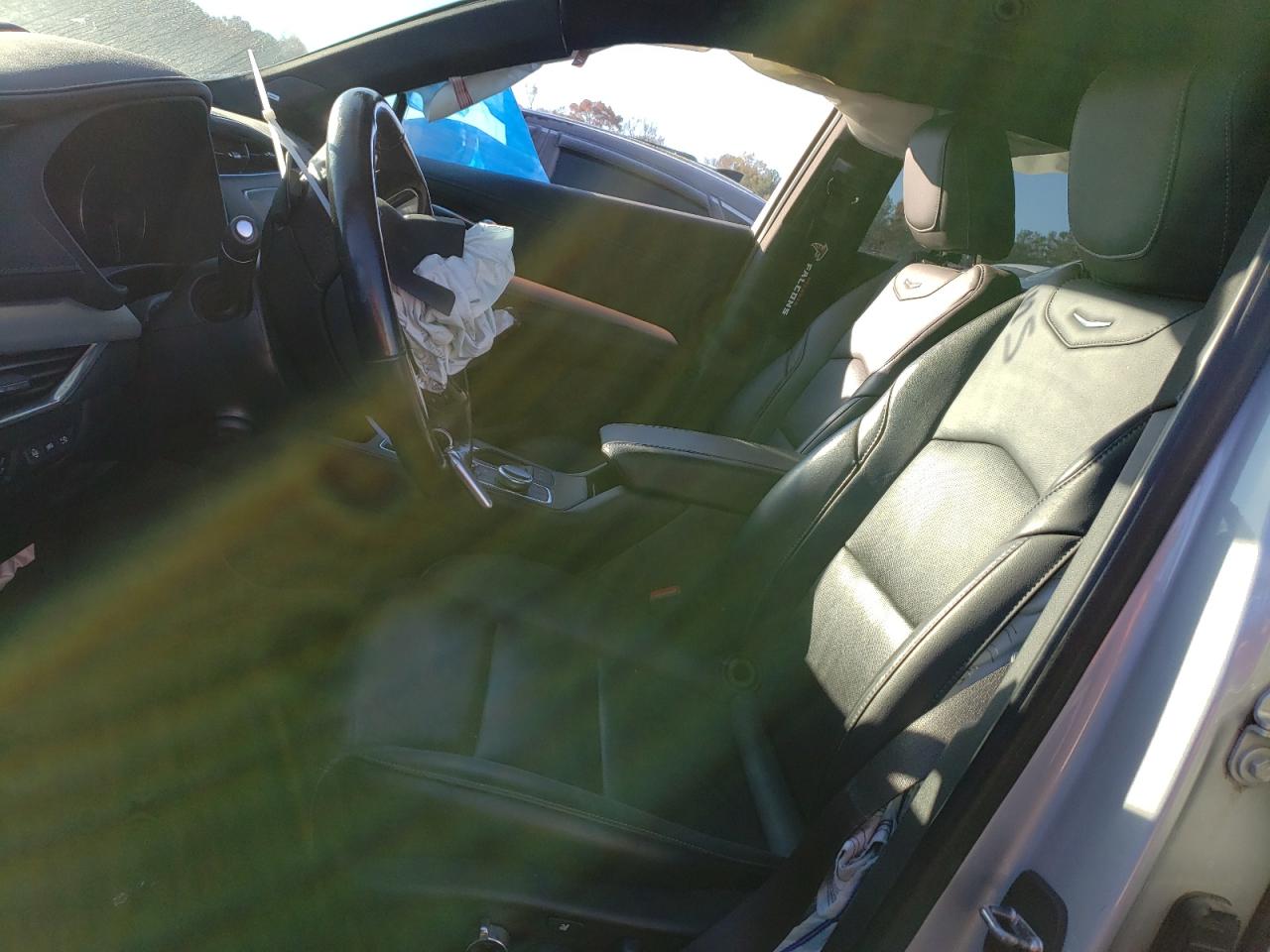 2019 Cadillac XT4 - Image 7